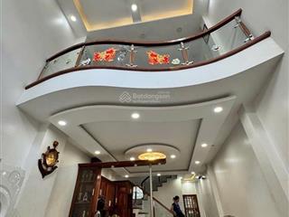 Nhà đẹp ở ngay hxt 8m kinh dương vương kế aeon bt  4,1x14m 5 tầng