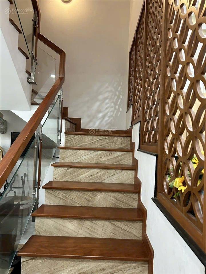 Nhà đẹp tên lửa hiếm bán  5x20m, 4 tầng kế coopmart vào ở ngay