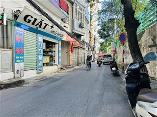 Siêu đẹp! nhà mp gần royal city  lô góc  40.2m2 x 7t  có thang máy  kinh doanh đỉnh  19,9 tỷ