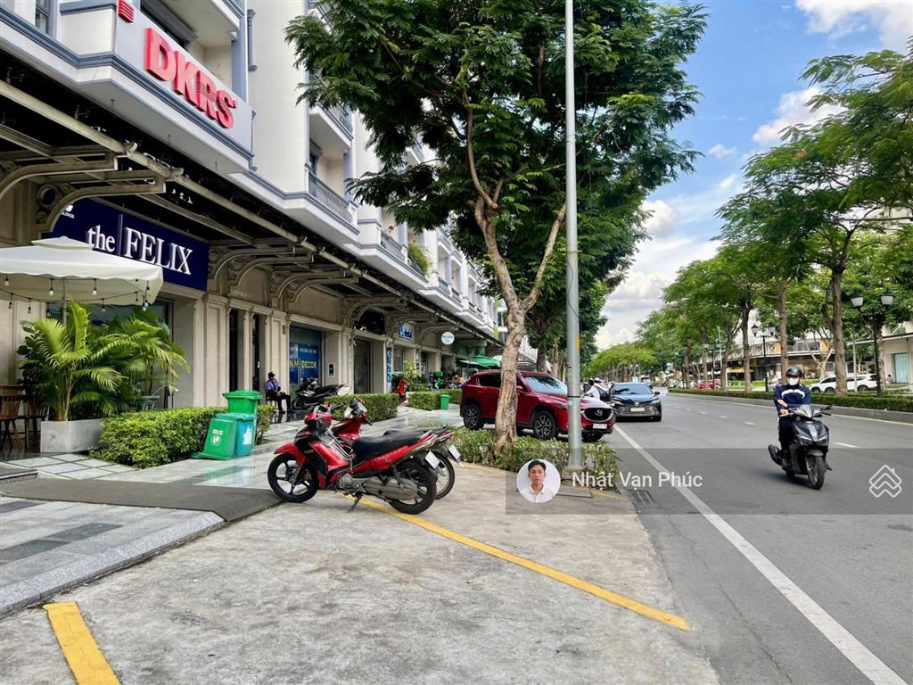 Tổng hợp văn phòng cho thuê giá tốt 2026  đáp ứng nhiều nhu cầu của khách hàng  vạn phúc city