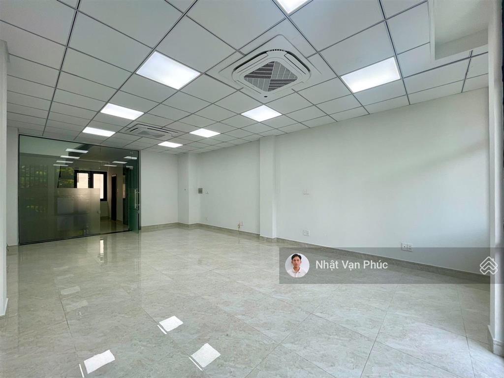 Tổng hợp văn phòng cho thuê giá tốt 2026  đáp ứng nhiều nhu cầu của khách hàng  vạn phúc city