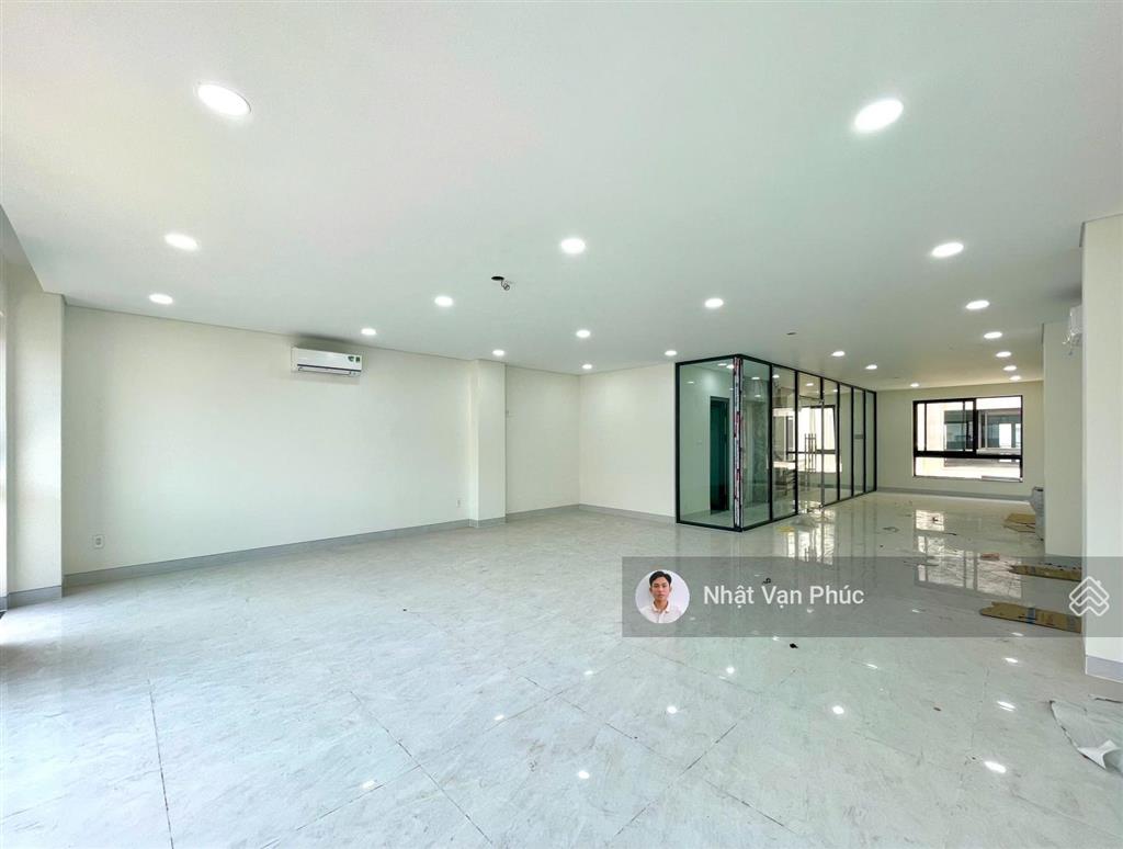 Tổng hợp văn phòng cho thuê giá tốt 2026  đáp ứng nhiều nhu cầu của khách hàng  vạn phúc city
