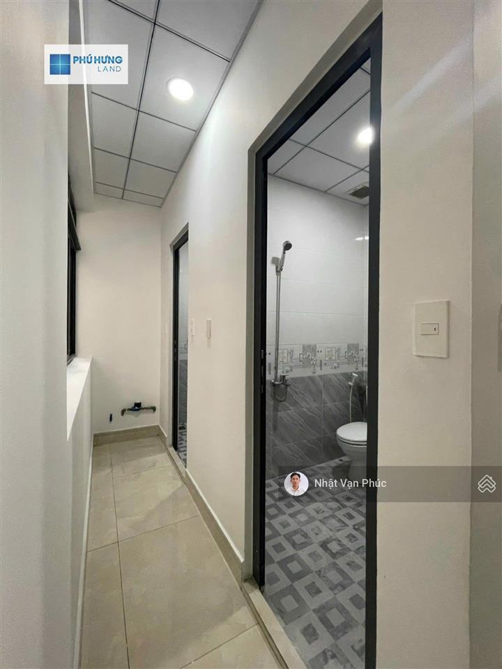 Tầng 2 shophouse nguyễn thị nhung 7x15m sàn, ngăn 02 phòng, có bản vẽ, thang máy giá chỉ 13 tr/th