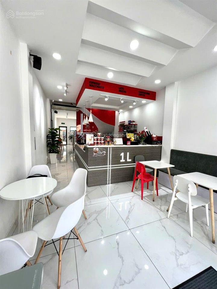 2 mặt tiền trần hưng đạo 5 tầng 4x16 vuông a4 q5