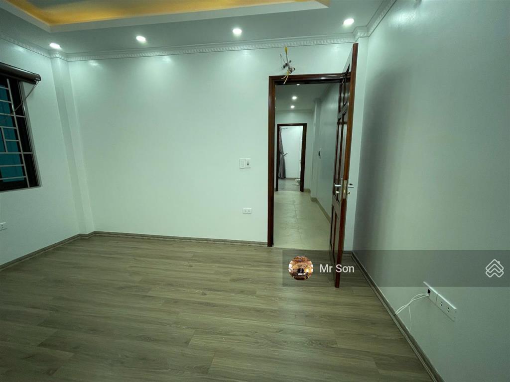 Nhà phú lương gần đại học đại nam, 45m 5 tầng, thang máy, 6 phòng, ở hoặc cho thuê tốt 6.9 tỷ