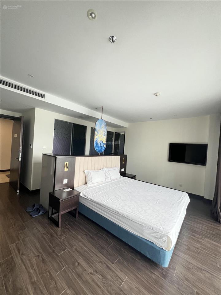 Studio view biển tầng trung giá chỉ 2,1 tỷ đồng full nt như hình  xem căn 0986 339 ***