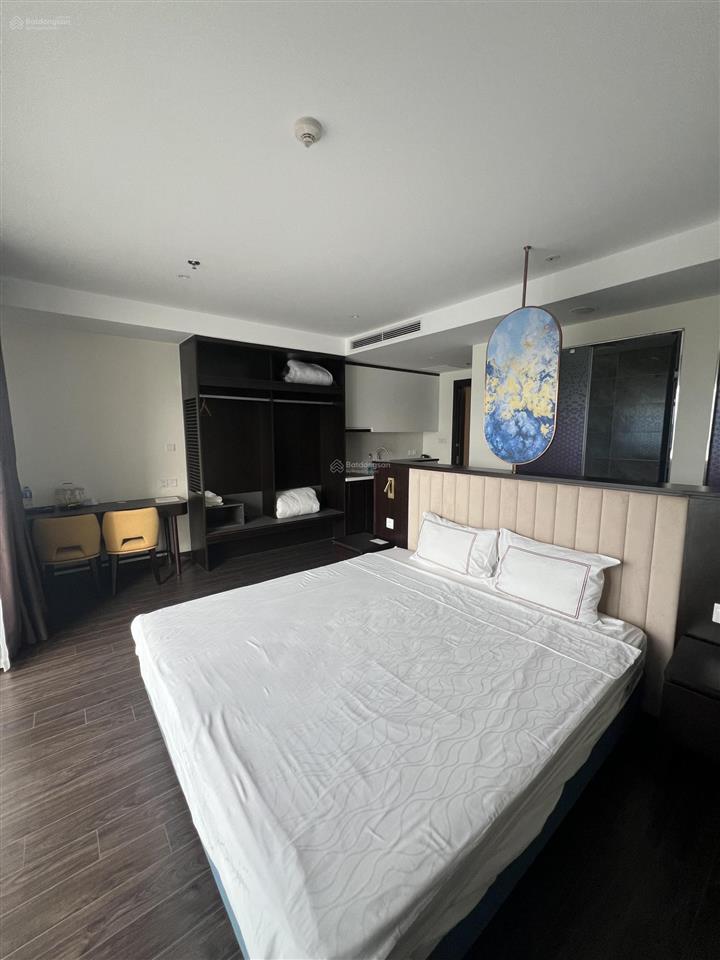 Studio view biển tầng trung giá chỉ 2,1 tỷ đồng full nt như hình  xem căn 0986 339 ***