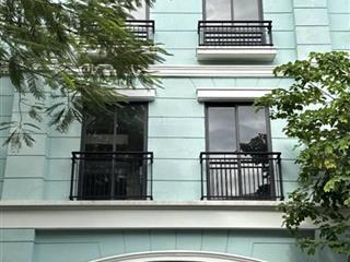 Chỉ 7,60 tỷ sở hữu căn liền kề xây 4 tầng 1 tum. cách biển 200m