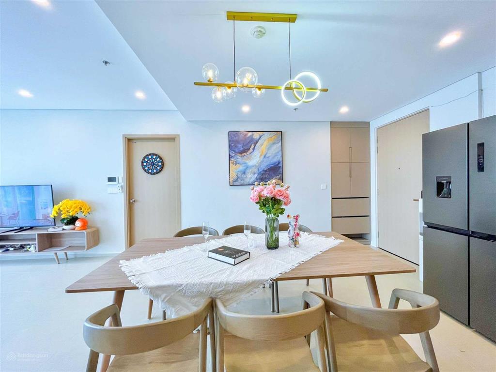 Căn vip 3pn 122m² tại the sóng giá 1,3 triệu/đêm cho 6  8 khách (trừ t7 và lễ)