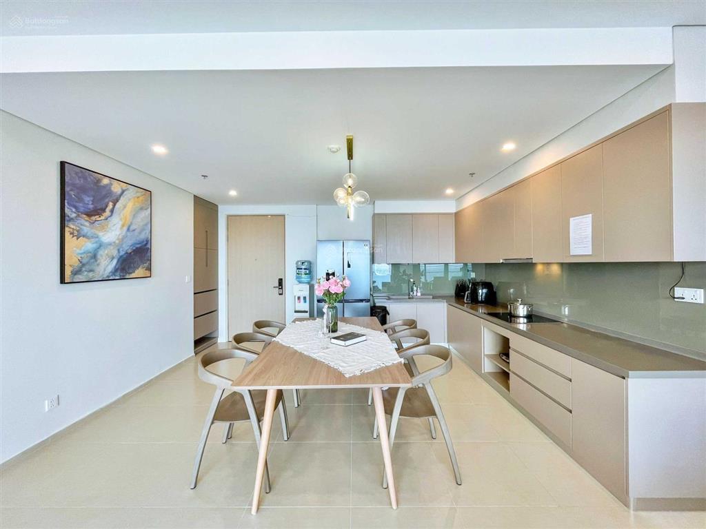 Căn vip 3pn 122m² tại the sóng giá 1,3 triệu/đêm cho 6  8 khách (trừ t7 và lễ)