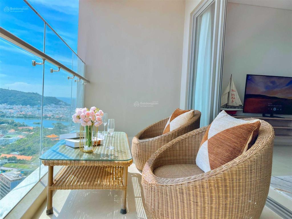 Căn vip 3pn 122m² tại the sóng giá 1,3 triệu/đêm cho 6  8 khách (trừ t7 và lễ)