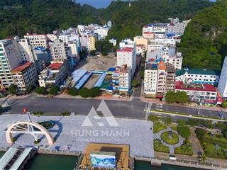 Khách sạn trung tâm quảng trường cát bà
