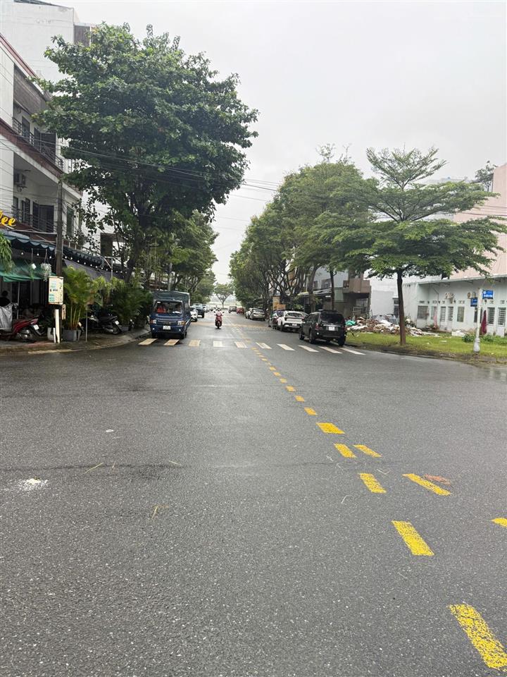 Bán lô góc 2 mặt tiền lớn an dương vương & lê văn hữu cách sông hàn 100m. giá 30 tỷ 5