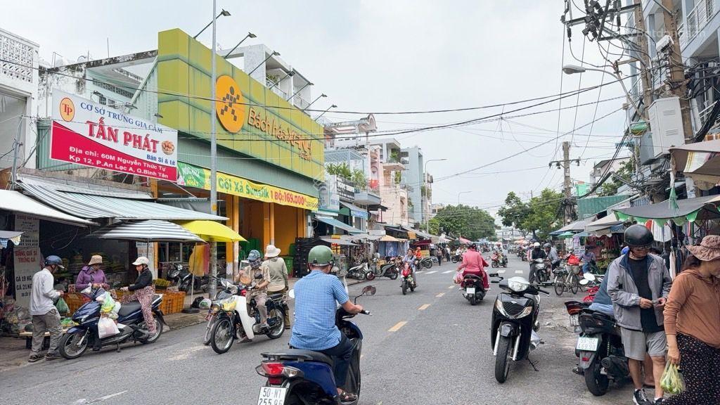 Bán nhà khu tên lửa bùi hữu diện  80m2  4x20m  tiện xây mới  gần chợ  aeon mall  khu dân trí