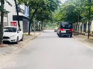Nhà đẹp 5 tầng khu đấu giá phúc lợi vỉa hè 2 bên view nhà văn hóa, sát vinhomes tiện ích ngập tràn