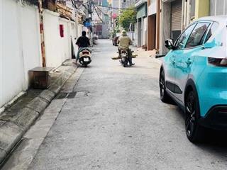 Duy nhất còn một lô vừa tầm tiền việt hưng.
đất đẹp giang biên  việt hưng.
đường ô tô tránh, 74m2.