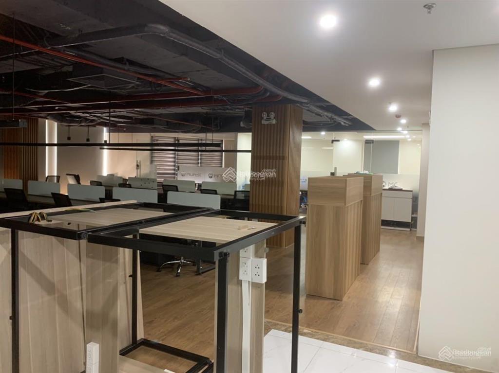 Cho thuê văn phòng phố la thành đống đa hà nội diện tích 200m2 giá thuê 155 nghìn/1m2/1 tháng