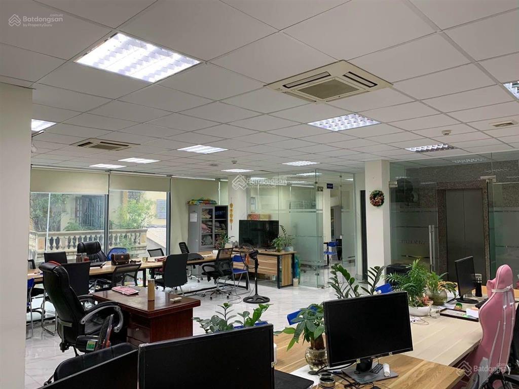 Cho thuê văn phòng phố la thành đống đa hà nội diện tích 200m2 giá thuê 155 nghìn/1m2/1 tháng