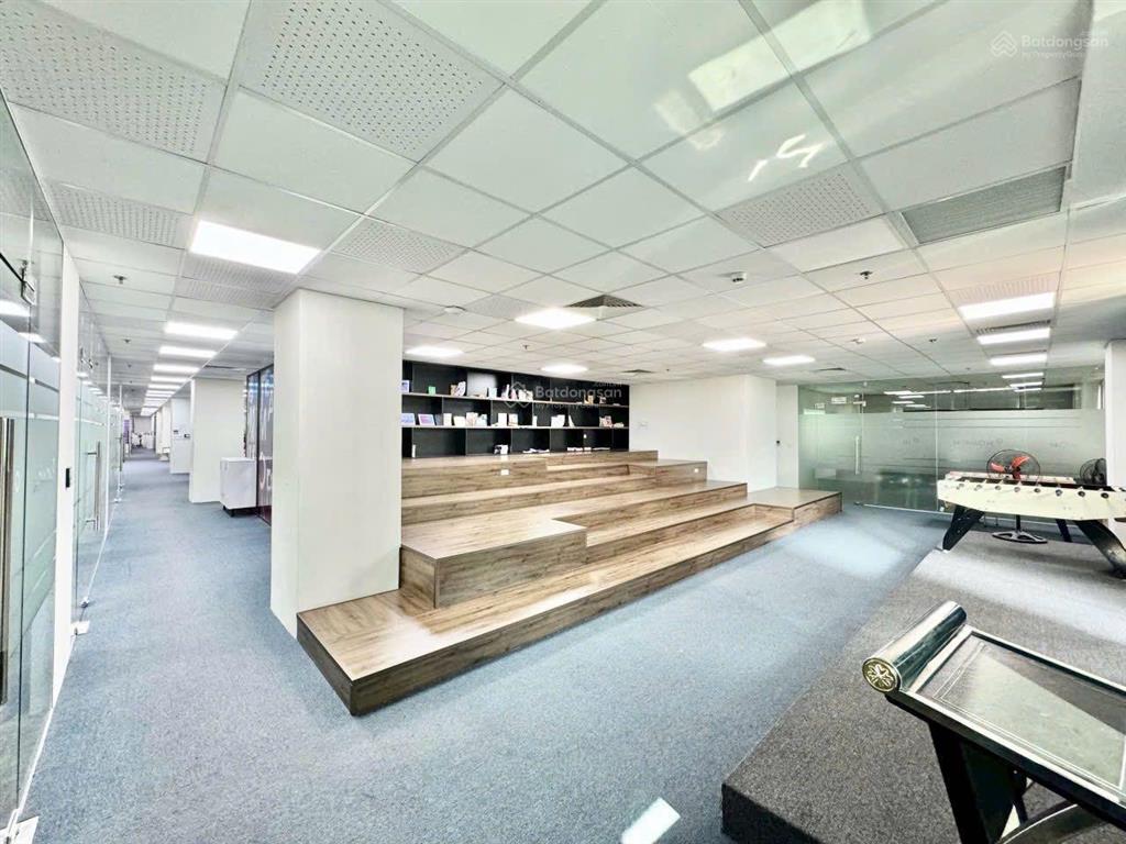 Cho thuê văn phòng phố la thành đống đa hà nội diện tích 200m2 giá thuê 155 nghìn/1m2/1 tháng