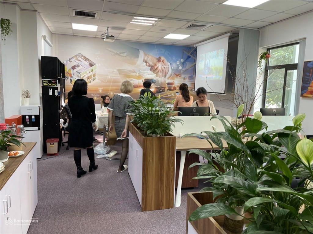 Cho thuê văn phòng phố đinh lễ, hoàn kiếm, hà nội diện tích 100m2
