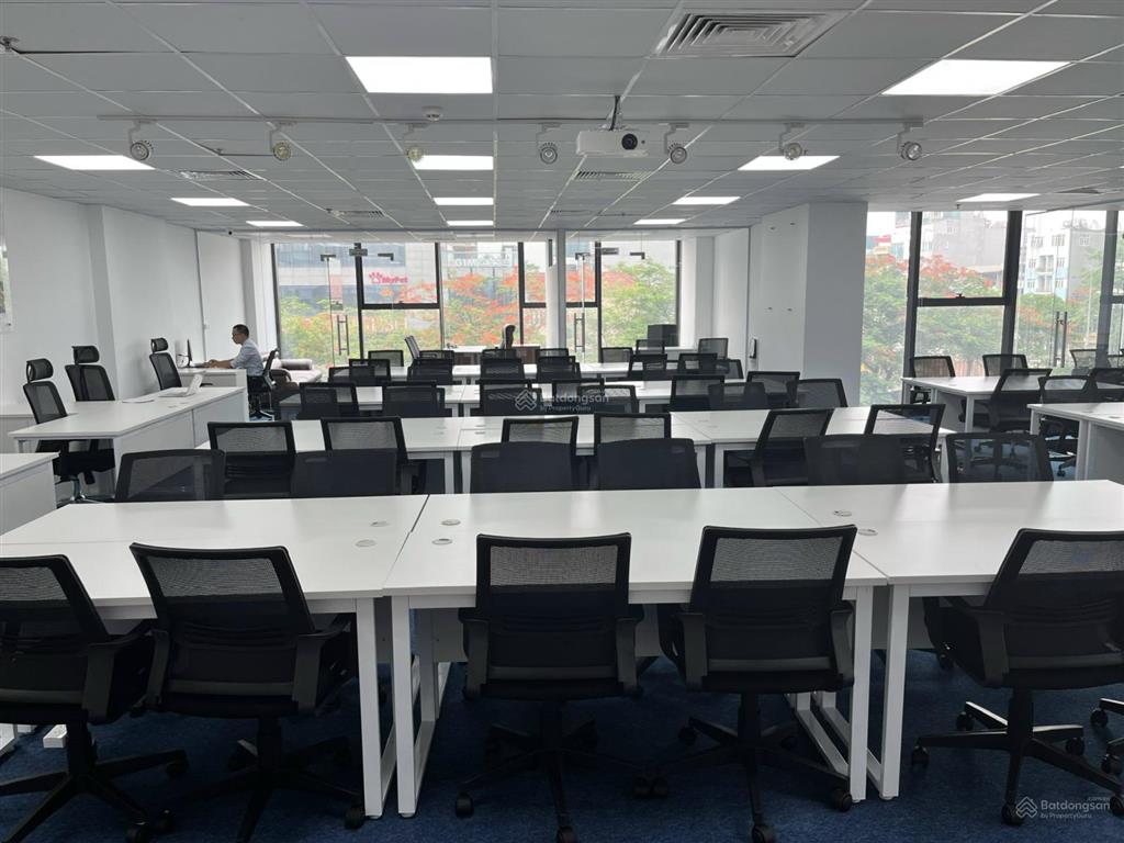 Cho thuê văn phòng toà nhà new skyline, kđt văn quán, hà đông, hà nội dt từ 301000m2 giá tốt