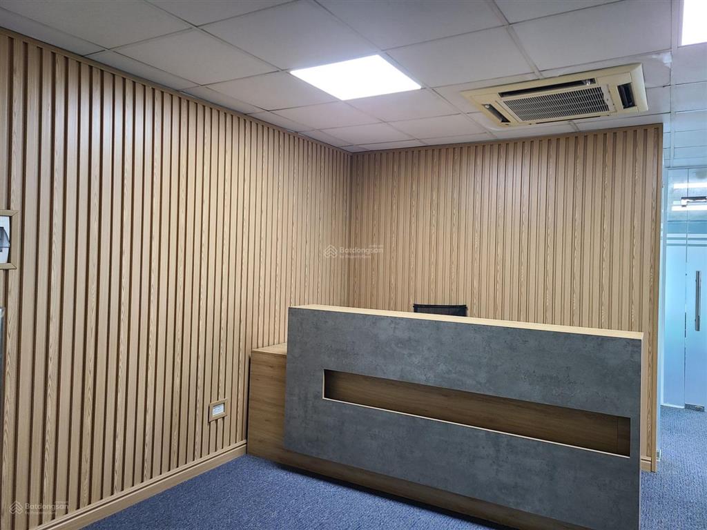 Cho thuê vp phố bùi thị xuân quận hai bà trưng 70m2  110m2  220m2  700m2, giá 180.000đ/m2/th
