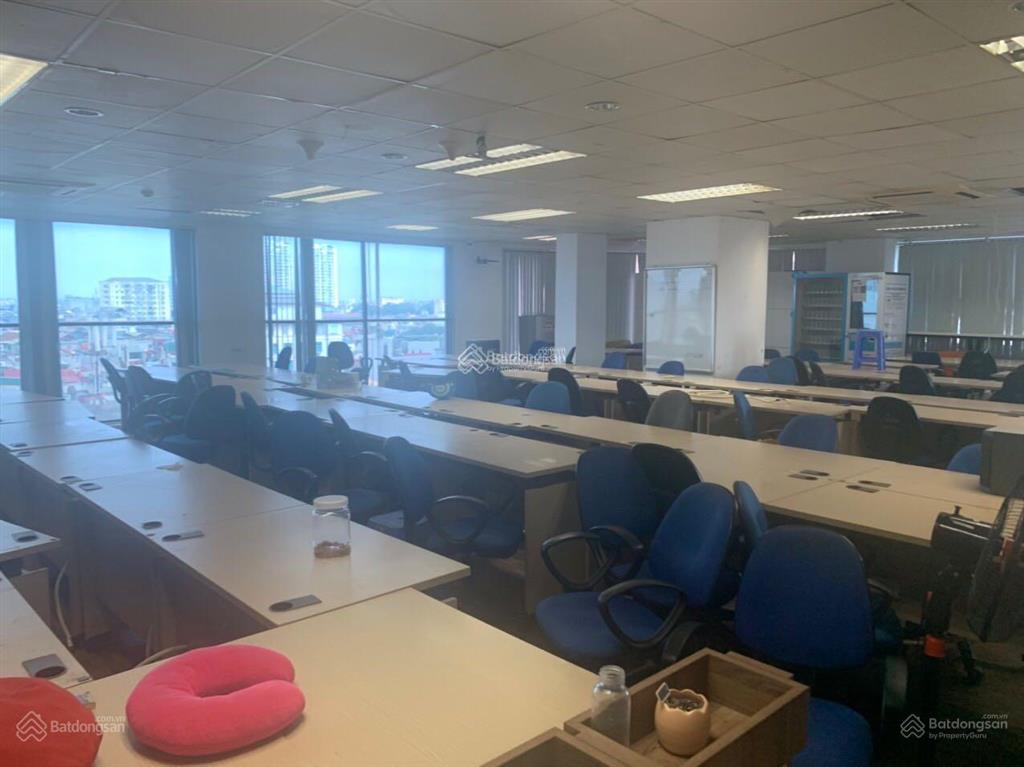 Cho thuê văn phòng tại việt đức complex nguyễn tuân, dt 50m², giá chỉ 180.000đ/m2/tháng