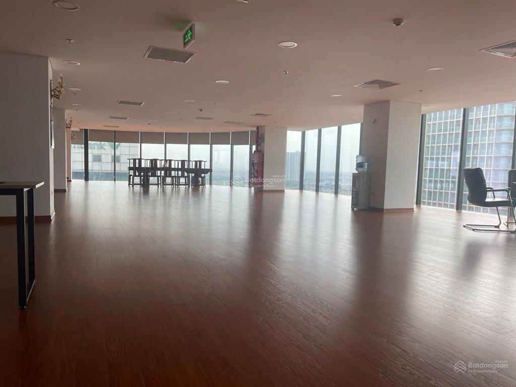 Cho thuê văn phòng tại việt đức complex nguyễn tuân, dt 50m², giá chỉ 180.000đ/m2/tháng