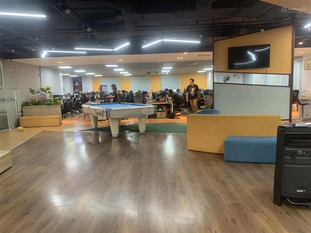 Cho thuê văn phòng tòa nhà central field phố trung kính, cầu giấy, hà nội diện tích 50~700m2