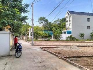 Thời điểm vàng để mua bđs giá tốt, chính chủ gửi em bán đất sài sơn, quốc oai. ô tô vào, 35tr/m