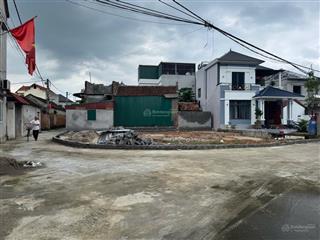 Chỉ nhỉnh 2 tỷ có ngay 80m2 đất, ô tô ngủ trong đất tại kiều phú, quốc oai.  0397 566 ***