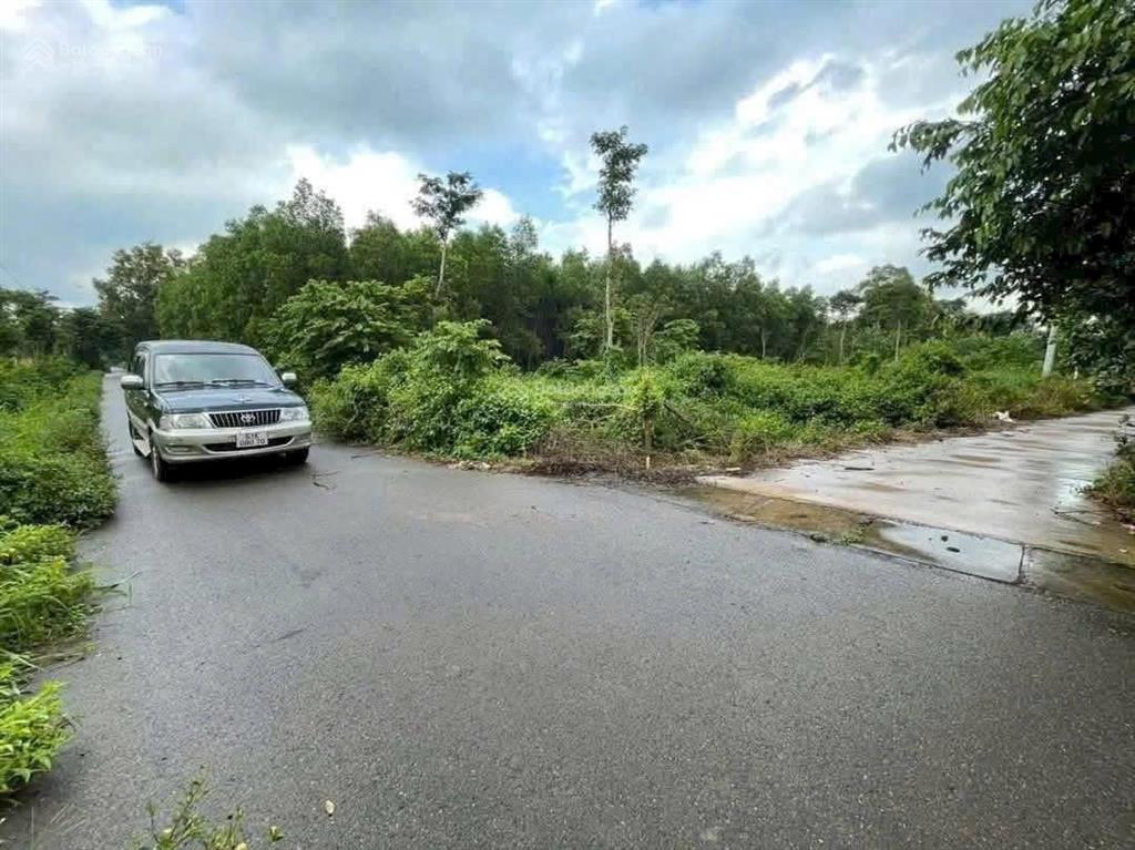 Bán lô đất 2 mt đg nhựa và bê tông ô tô tải 6m thông ngay kdc xã bình giã tp hcm