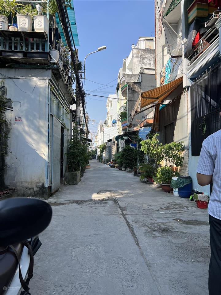 Bán đất giá siêu mềm, 8x13.5m, chỉ 7.5 tỷ thương lượng ngay phan anh, bốn xã