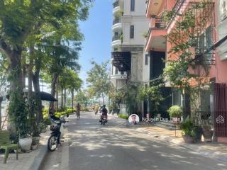 Bán đất mp trấn vũ, mặt hồ trúc bạch, 130m2, mt7.5m, 9xtỷ, nhà 2 mặt phố, xây tòa ks, building