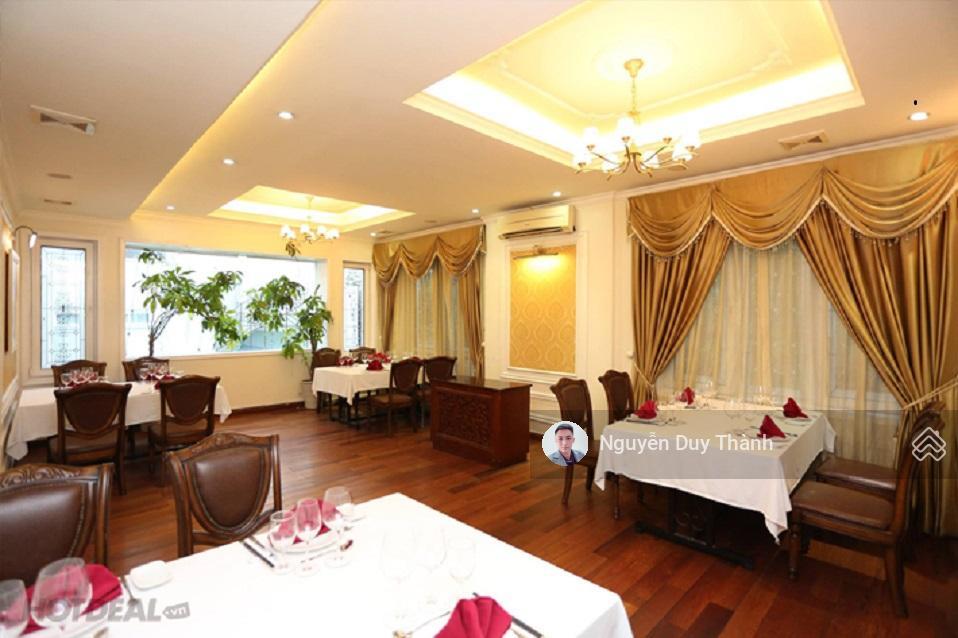 Bán bt mặt phố đào tấn, ba đình, 280m2,mt15m, hàng độc bản sân vườn lô góc, oto 3 mặt thoáng, 210tỷ