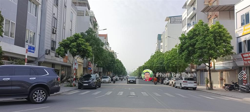 Hiếm! bán đất gia thượng, 52m2, mt rộng, 2 thoáng vĩnh viễn, ôtô tránh