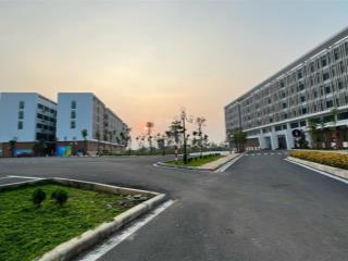 Cần bán lô đất 60m2 vị trí vàng gần metro số 5 cách trục chính 20m!