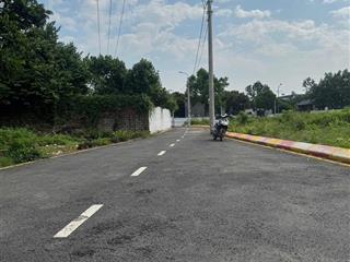 Bán 100 m đất full thổ giá chỉ hơn 20 tr 1 m. nằm sát quy hoach tổ hợp y tế khu công nghệ cao hl