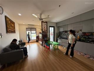 Chung cư blue star, trâu quỳ, 2 phòng ngủ 2 vệ sinh, view huyện ủy, view hồ