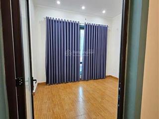 Bán đât tặng nhà 4 tầng lộc hà, mai lâm