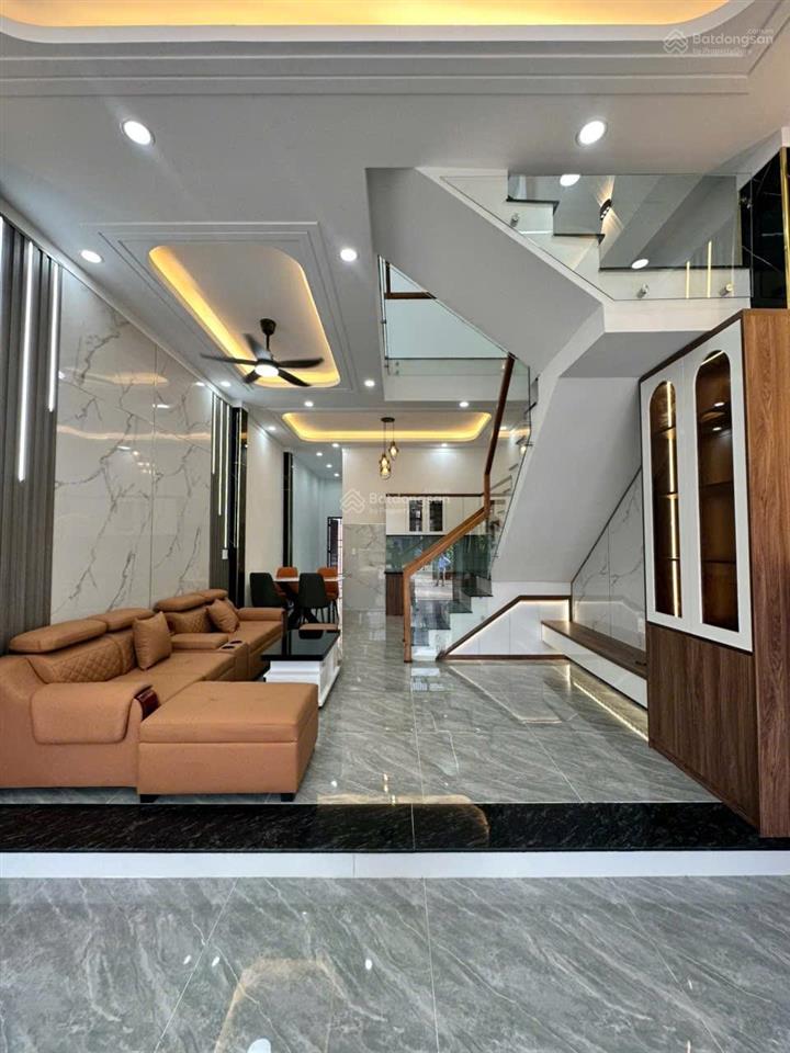 Giá chỉ 2 tỷ 750 nhà 1 trệt 1 lầu 3 phòng ngủ tại tân uyên