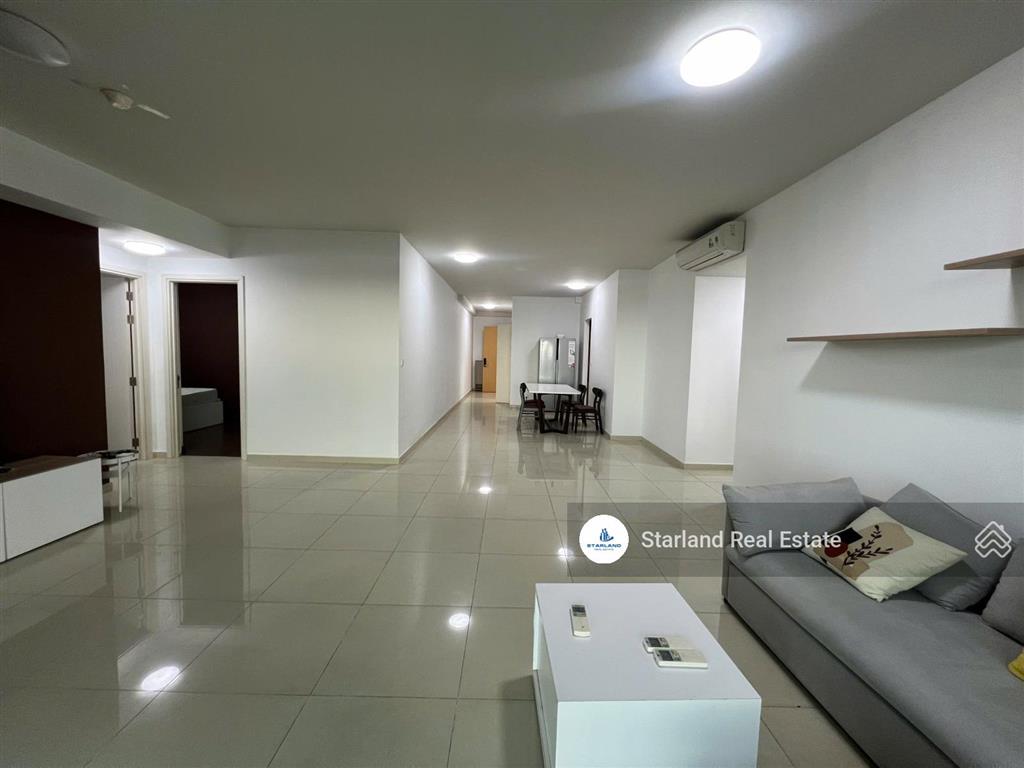 Hàng hiếm vista verde 4pn tây nam view toàn tp  204m2 giá 19 tỷ.  0938 798 *** em thi