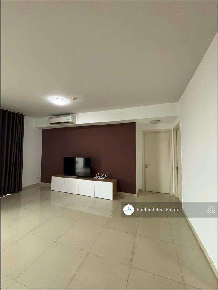 Hàng hiếm vista verde 4pn tây nam view toàn tp  204m2 giá 19 tỷ.  0938 798 *** em thi