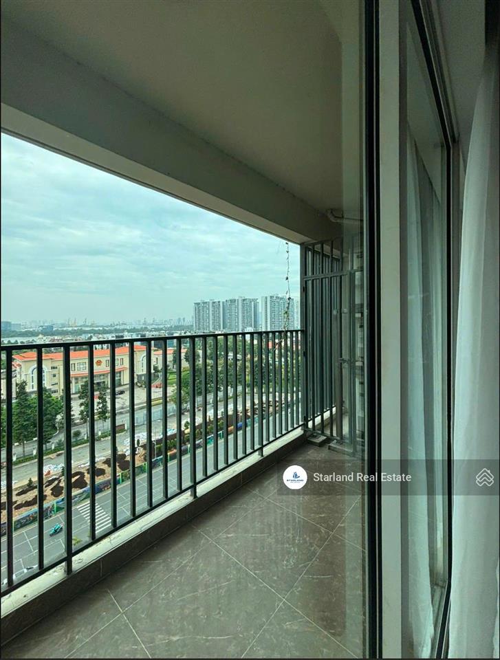 Hàng hiếm vista verde 4pn tây nam view toàn tp  204m2 giá 19 tỷ.  0938 798 *** em thi