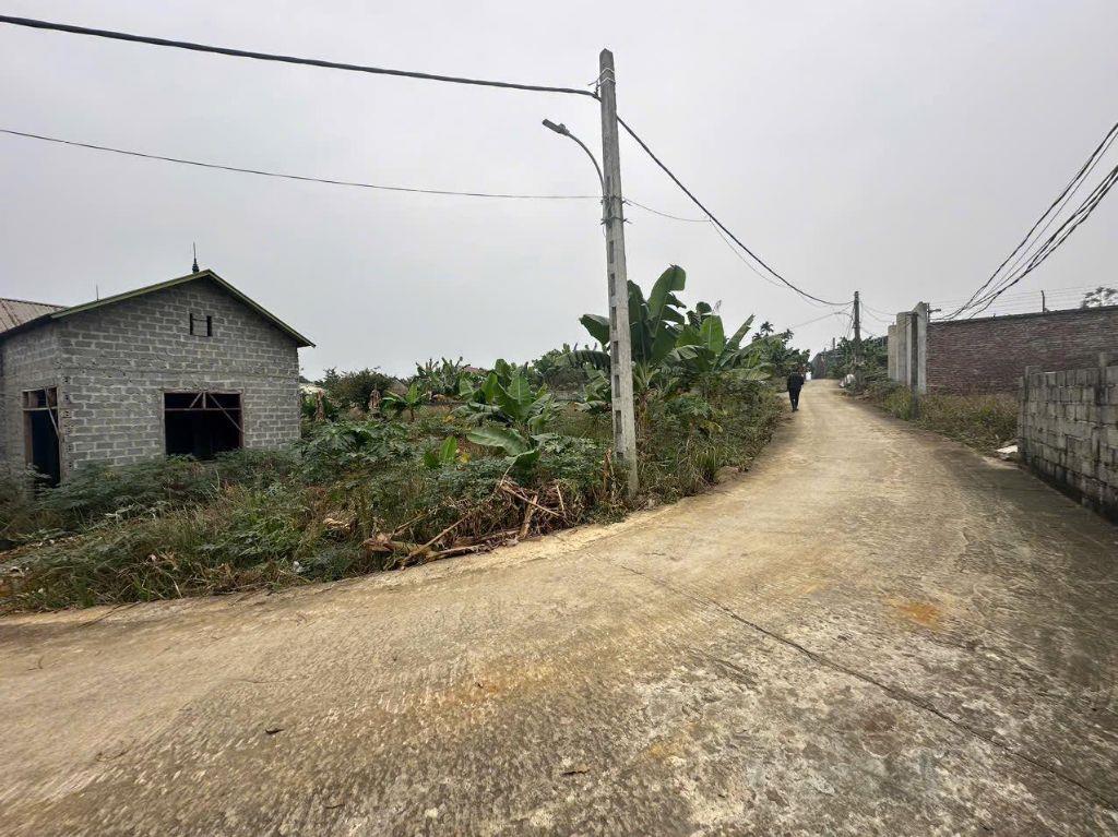 BÁN ĐẤT ĐÔNG YÊN - FULL THỔ CƯ - LÔ GÓC - SINH LỜI CAO 121M 22MT GIÁ 2.3 TỶ