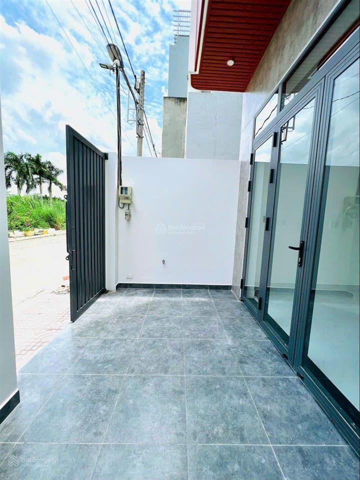 Nhà cty moonland cần bán giá siu tốt khi mua sớm và một số căn đã hoàn thiện rùi.