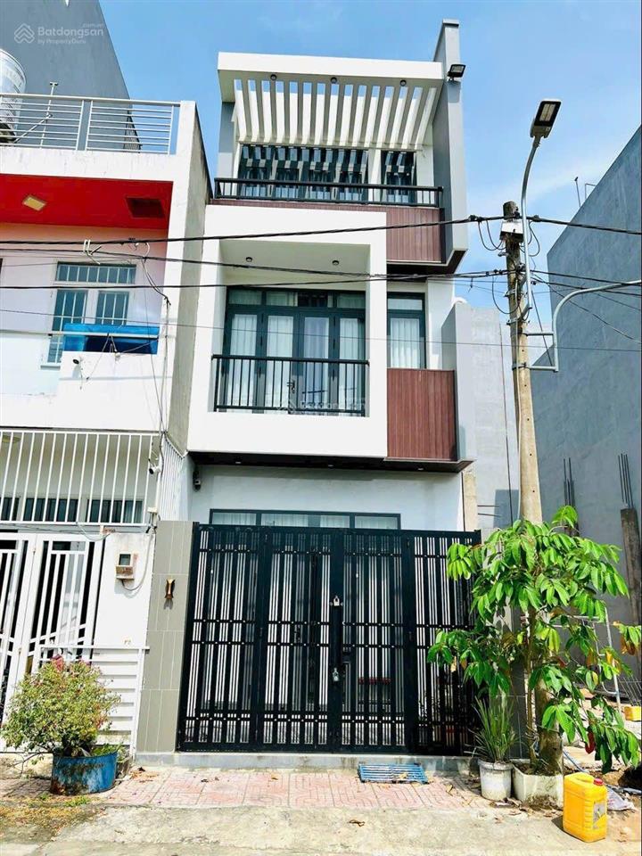 Nhà cty moonland cần bán giá siu tốt khi mua sớm và một số căn đã hoàn thiện rùi.