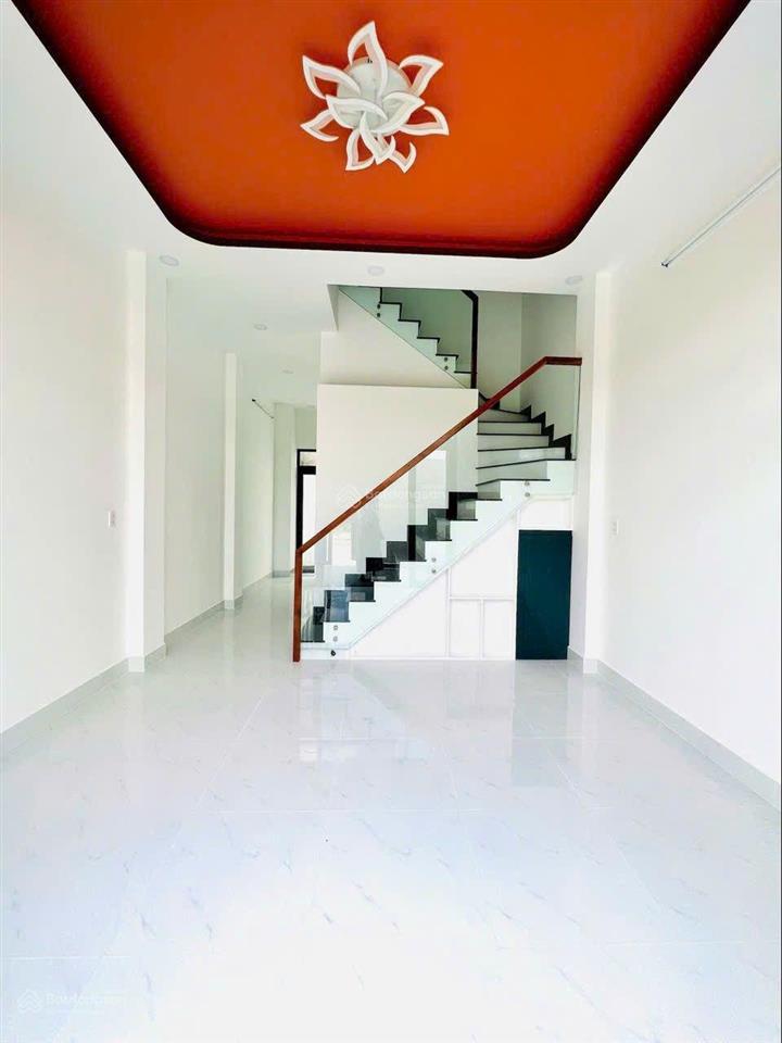 Nhà cty moonland cần bán giá siu tốt khi mua sớm và một số căn đã hoàn thiện rùi.