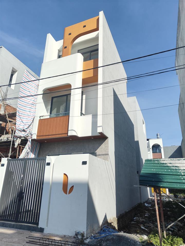 Nhà cty moonland cần bán giá siu tốt khi mua sớm và một số căn đã hoàn thiện rùi.