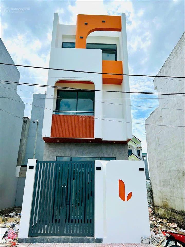 Nhà cty moonland cần bán giá siu tốt khi mua sớm và một số căn đã hoàn thiện rùi.